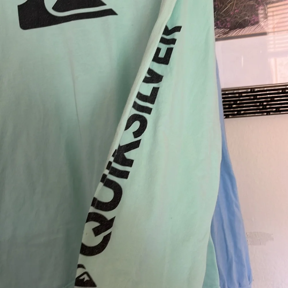 QUICKSILVER BUNDLE of two long sleeve shirts XL - Picture 6 of 6